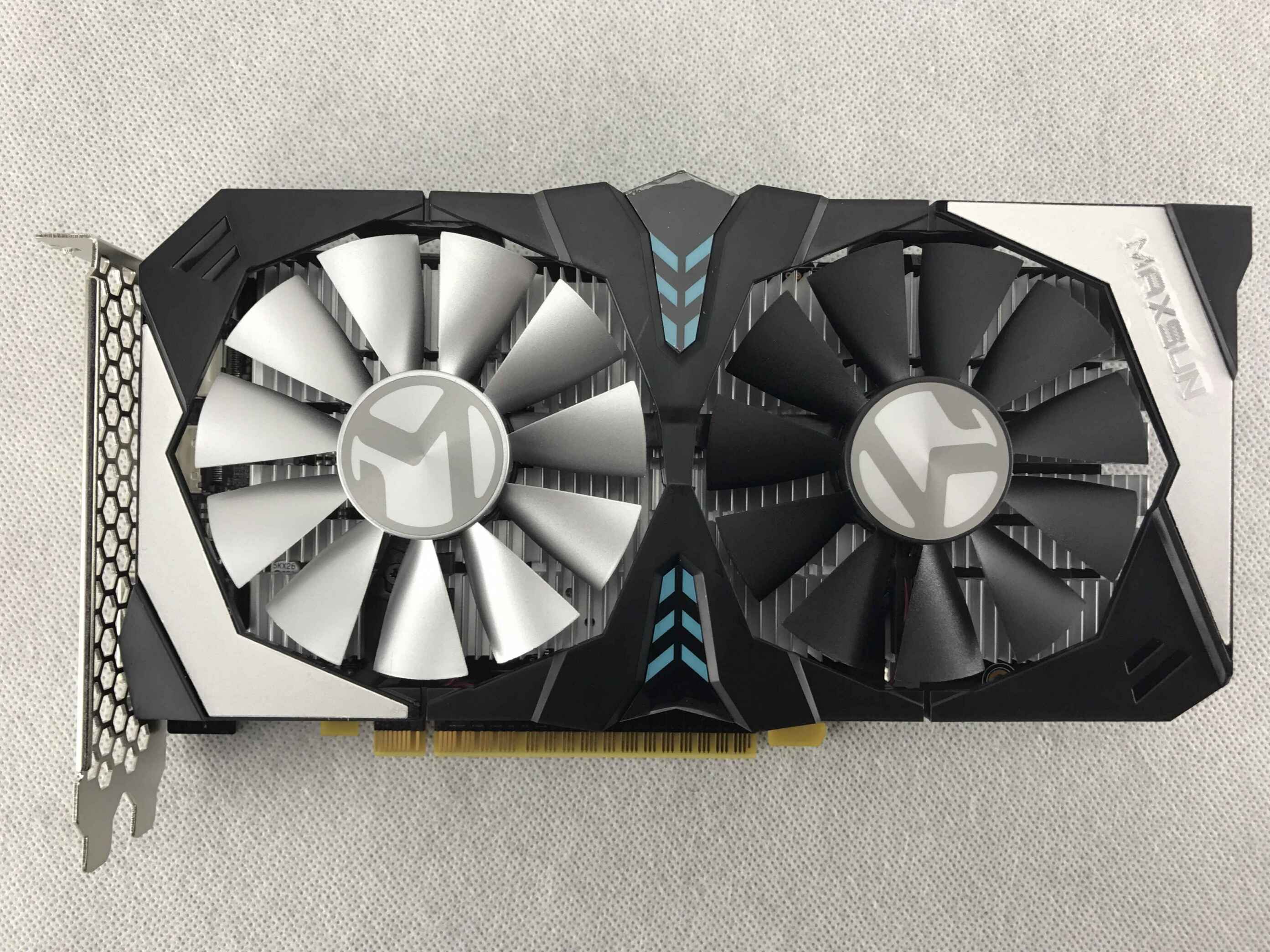 影驰GTX 550Ti：性能怪兽重磅回归  第4张