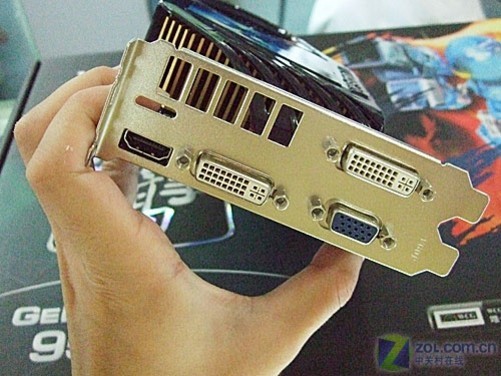 震惊！gtx780的HDMI接口居然是最新版本  第4张