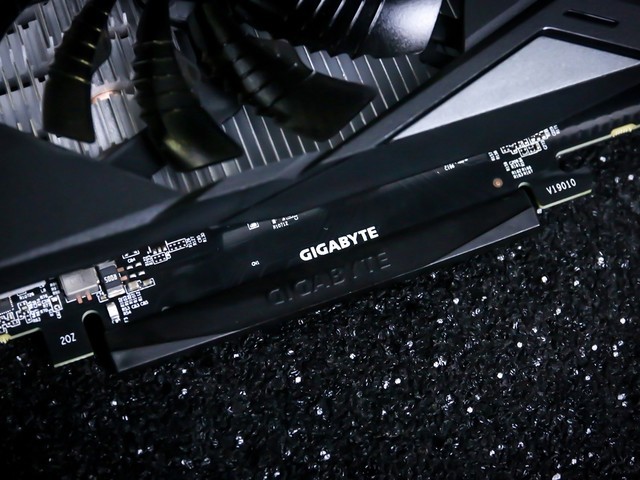 玩转游戏世界，gtx980 加AMD显卡组合让我身临其境  第5张