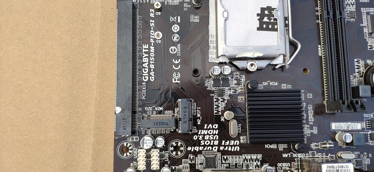 GTX970 SLI技术揭秘：游戏性能翻倍还需注意这些细节  第1张