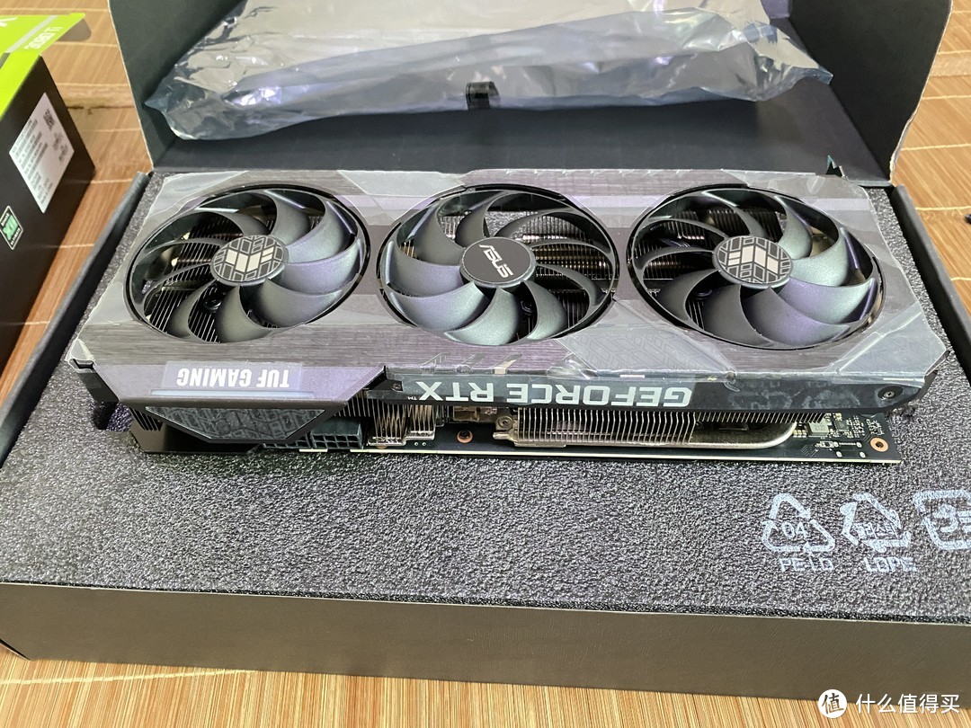 gtx1080ti：性能怪兽，散热利器，游戏利器  第3张