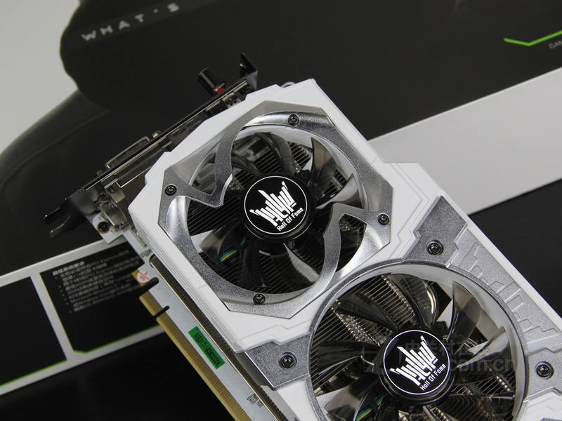 影驰gtx750：游戏高清画质还是办公效率？分辨率到底多少？  第2张