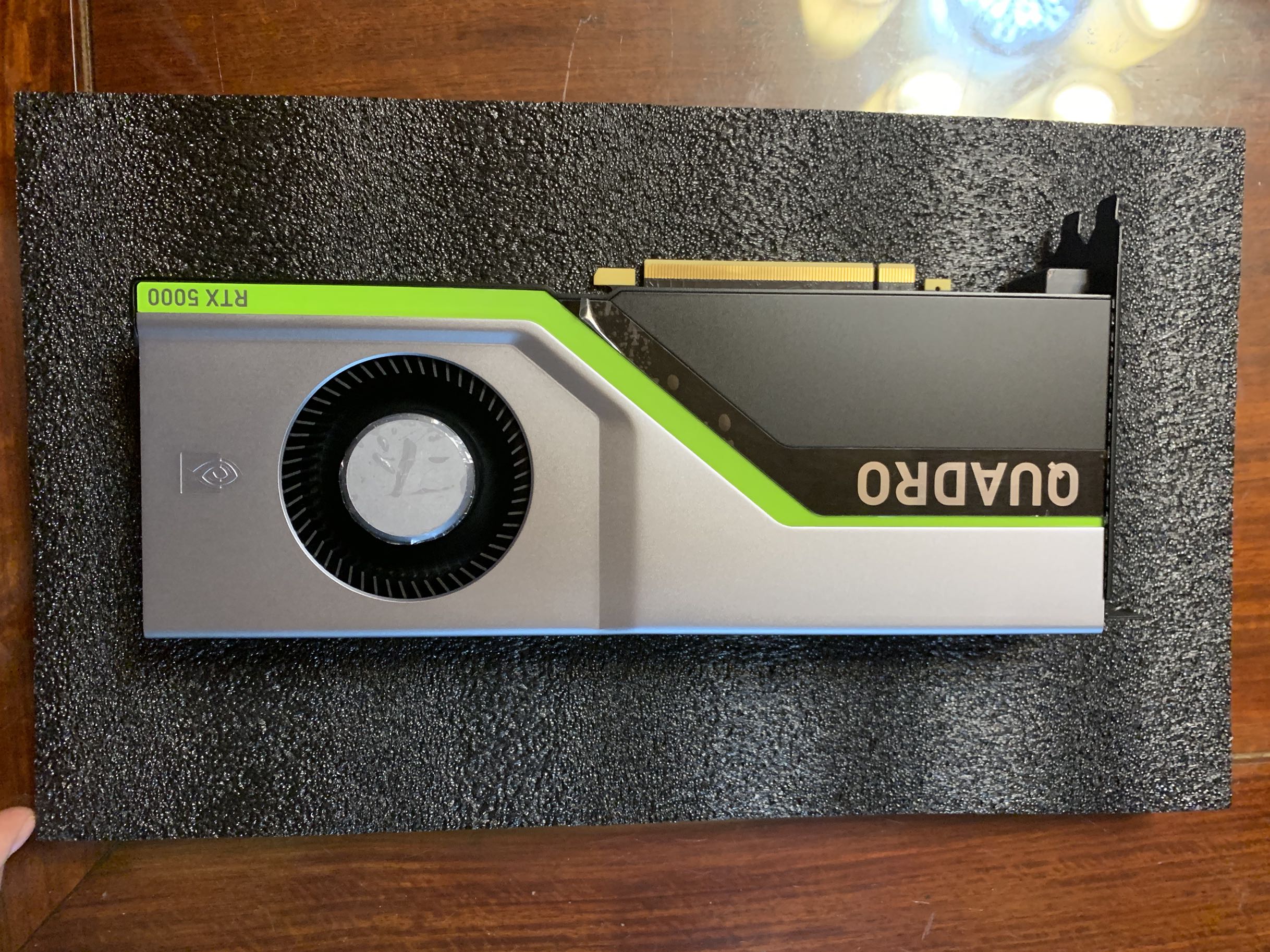 gtx1080：电竞玩家的最佳选择，性能对比告诉你为什么  第5张