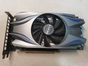 10.5英寸巨无霸！影驰gtx970 gaming：游戏性能炸裂，散热稳定靓丽外观，绝地求生、巫师3轻松畅玩  第5张