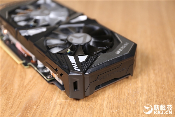 玩游戏如临其境！gtx980索泰至尊版显卡散热强劲、性能惊艳  第1张