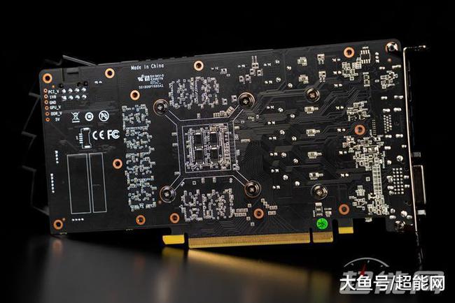 gtx1070显卡：低调外观，强劲性能，超频能力惊艳  第1张