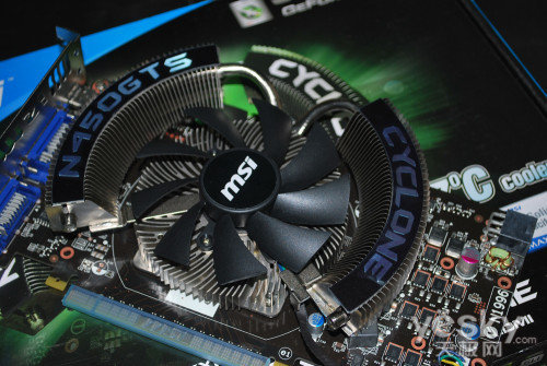 GTX590显卡：性能狂野，散热强劲，价格超值  第4张