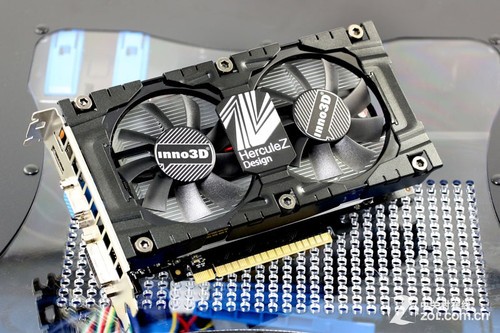 老司机亲测，新老版gtx1080对比，哪个更香？  第3张