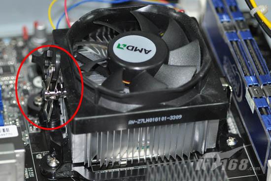 GTX1070显卡拆解维护全攻略，教你如何轻松清洁散热器和风扇  第1张