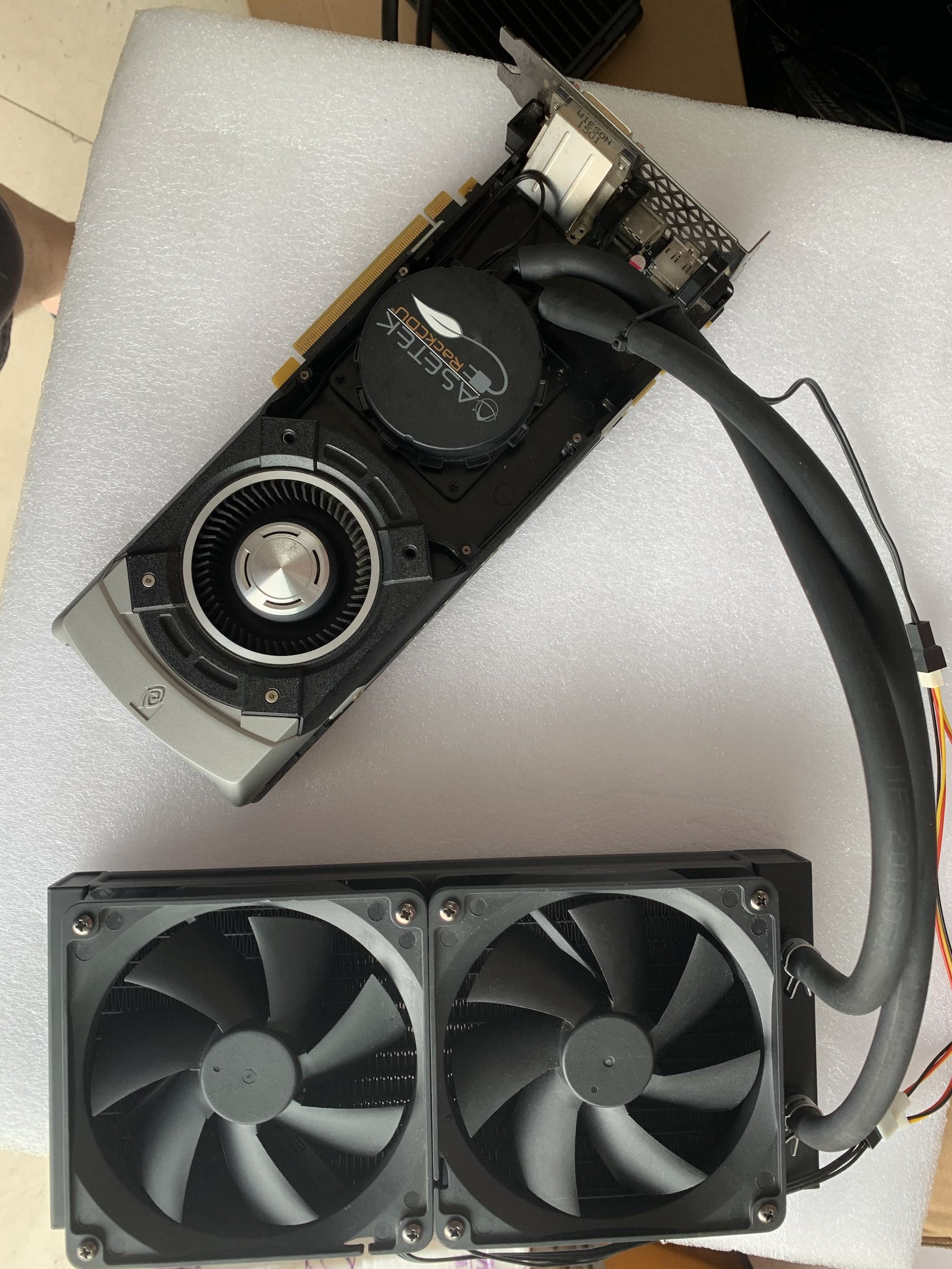 全新gtx1080改装evga水冷，游戏性能再升级  第2张