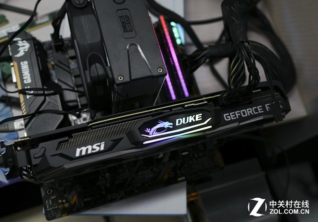 冰龙超级版GTX1070：灯光效果惊艳，性能更出色  第4张