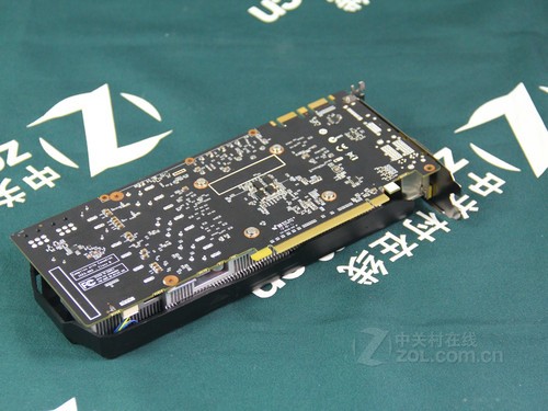 七彩虹gtx970 dualbios 双BIOS保护+超频能力，让你畅快游戏无忧  第3张