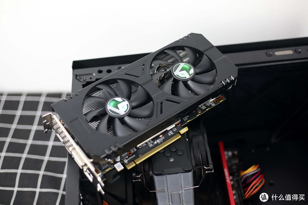 gtx1070专业显卡：性能超群，散热一流，游戏体验全新升级  第4张