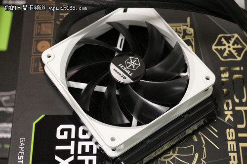 「gtx970黑金版」：高贵典雅实用并存，游戏体验稳定流畅  第5张