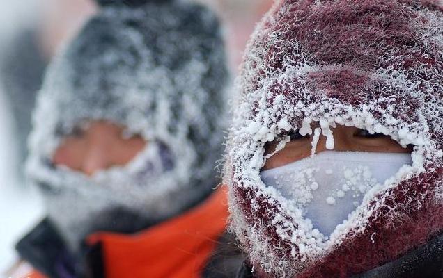 冰天雪地中的冷酷挑战：我与寒流枪的搏斗  第2张