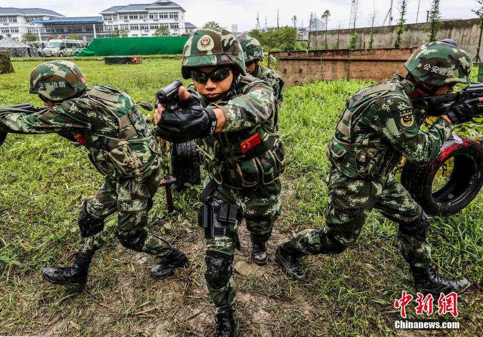 特种兵亲身体验：反恐精英雷神训练内幕揭秘  第2张