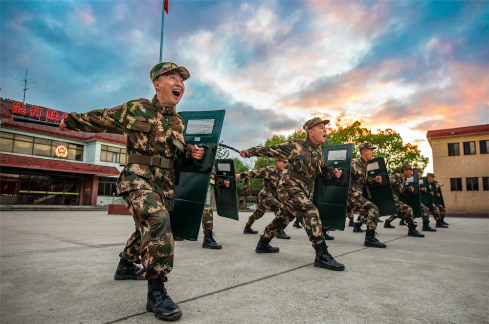 CF战场新兵必看：老兵亲授经验，让你轻松适应战场挑战  第1张