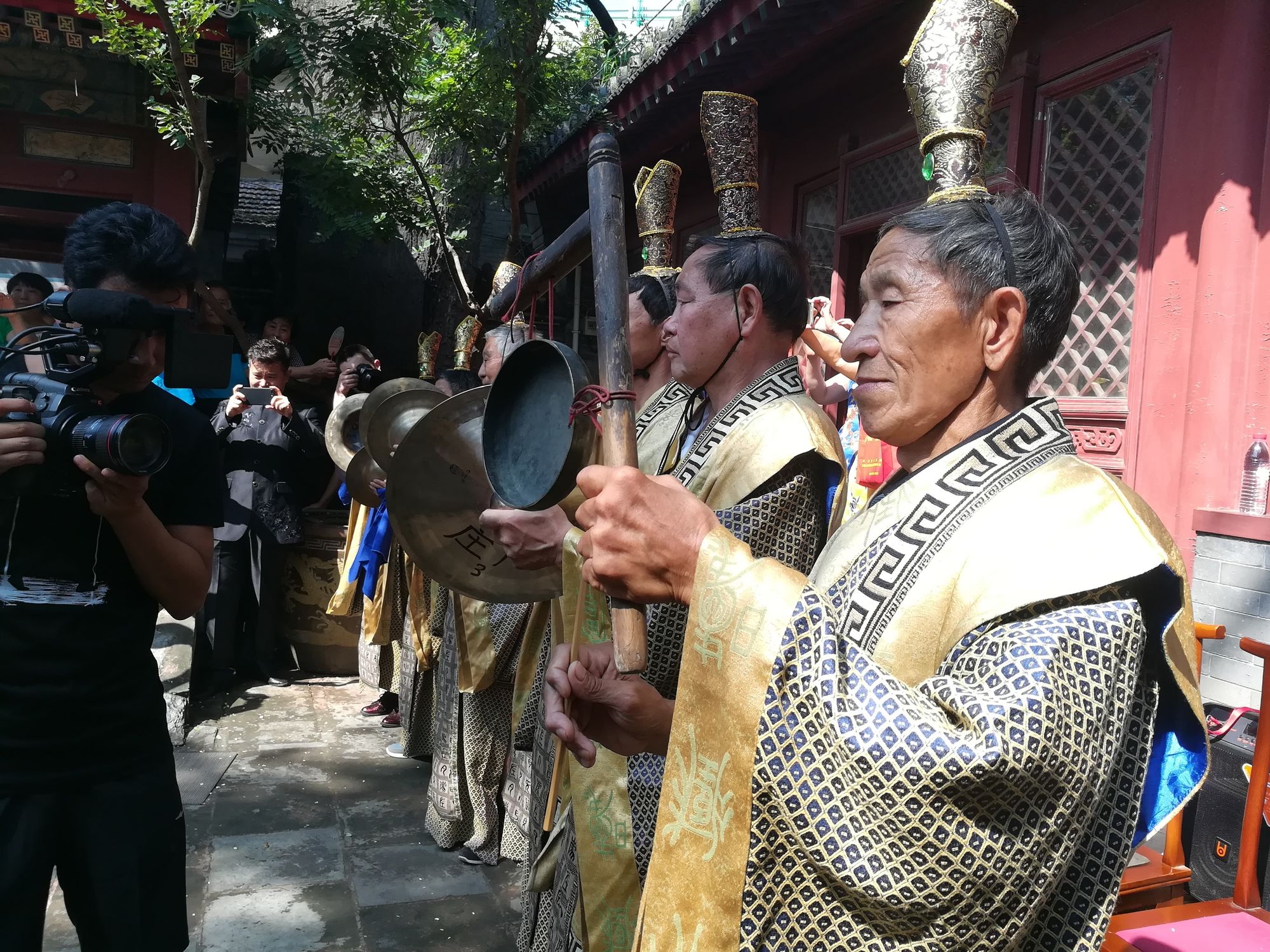 龙之谷祭祀：重温古老传统，体验与龙王沟通的神秘仪式  第3张