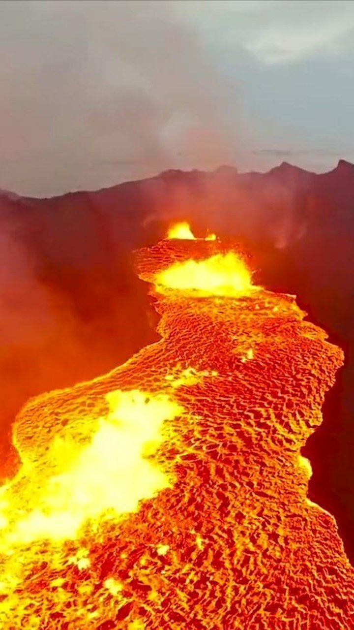 魔兽世界探秘：火焰与冰雪，极地与火山的对决  第2张