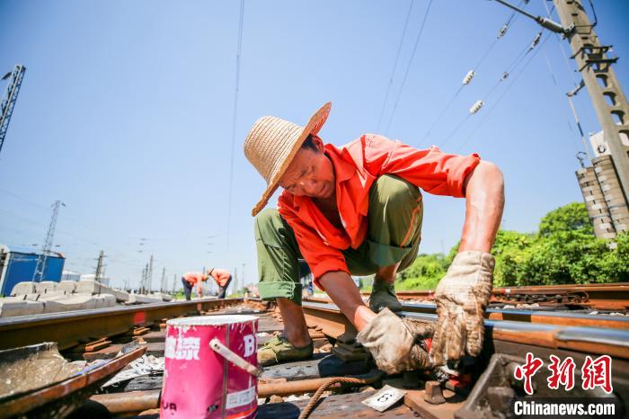 工人物语5 城市建设者：他们的故事，让我深受鼓舞  第5张