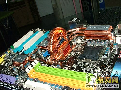 影驰GTX750虎将主板设计图赏：主板力量全开  第2张