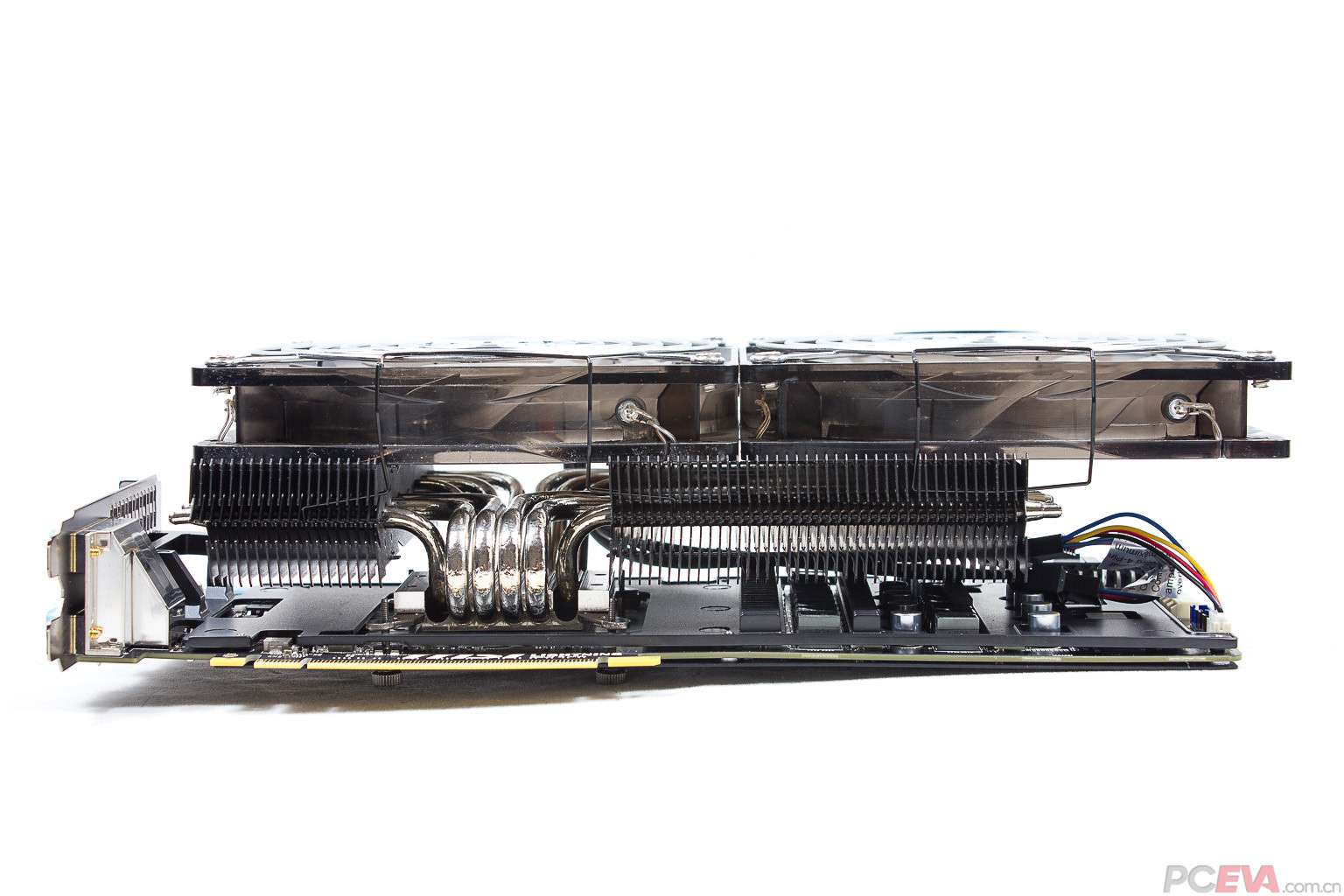 GTX 550 Ti显卡：性能超群，游戏畅玩无压力  第1张