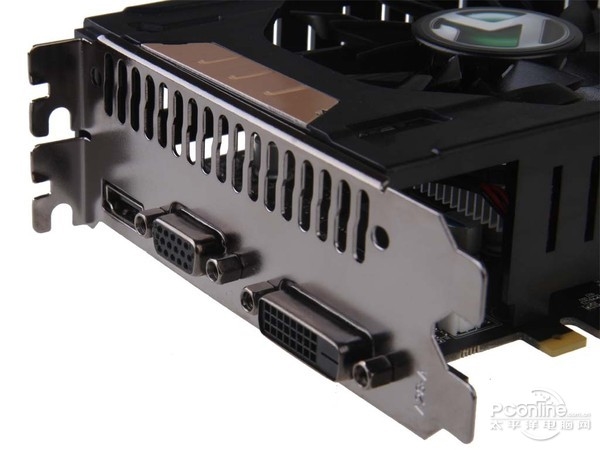 NVIDIA震撼发布！全球最快gt x 750 ti接口，游戏体验瞬间提升  第2张