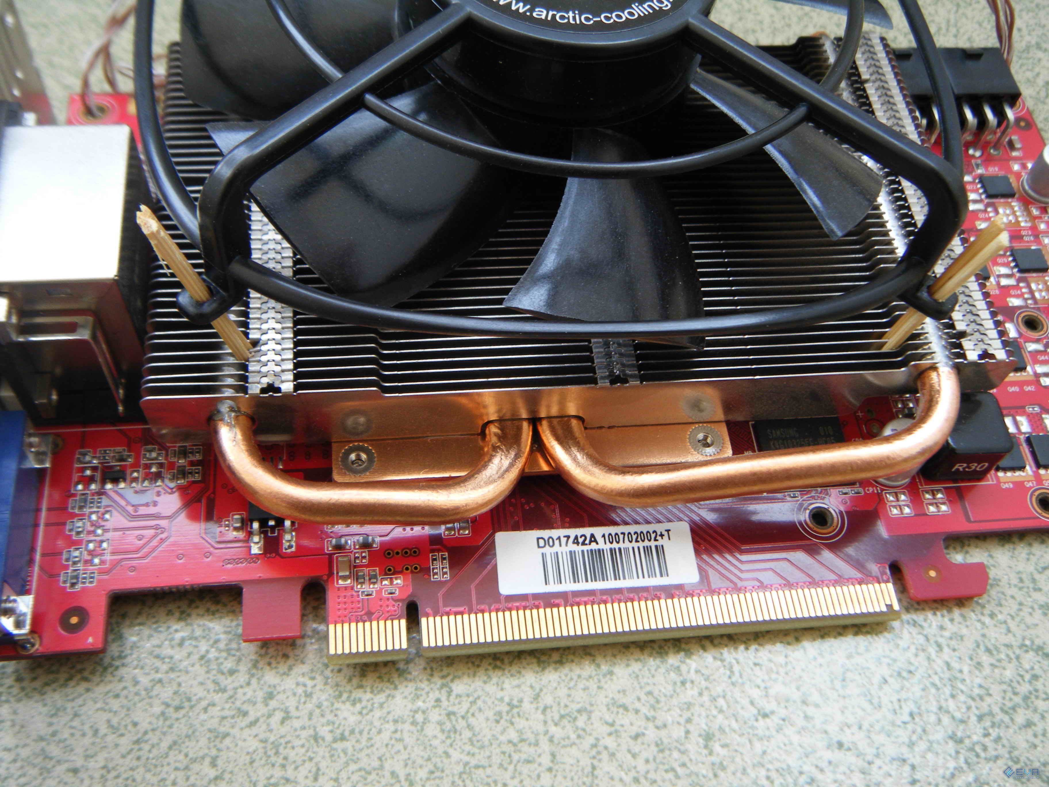 显卡对决：GTX760 vs R9 270X，性能、散热、功耗全面PK  第6张