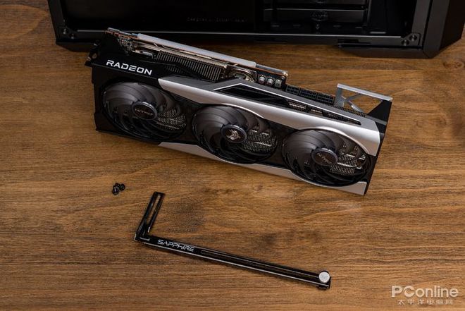 GTX780：背面散热设计大揭秘，为何成为玩家心中理想之选？  第7张