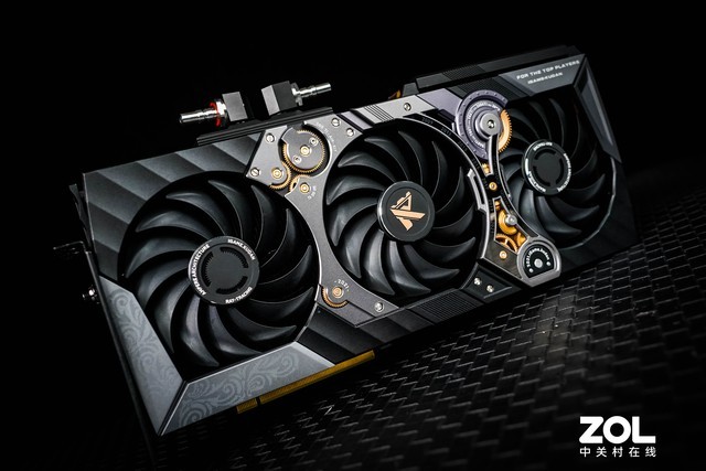 震撼！七彩虹GTX 980：顶级性能，畅享游戏快感  第3张