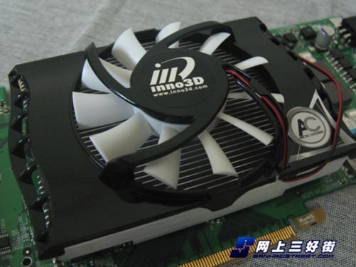 gtx 700 N卡震撼登场！领略顶级视觉盛宴，体验高效散热与先进功耗管理  第7张