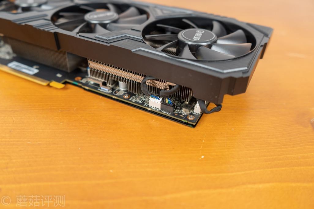 盈通GTX 550 Ti 1024 GD5：9大特性解析，性能强劲散热卓越  第6张