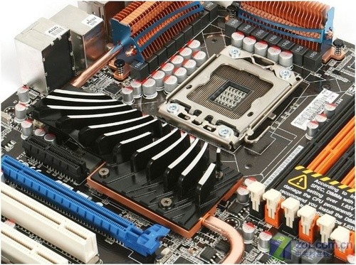 GTX 770主板：卓越性能、绝佳性价比，你心动了吗？  第5张