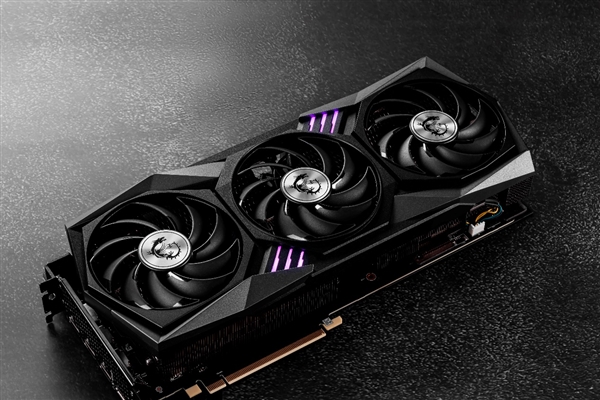 显卡界的王者：GTX 780 Ti霸气对比，性能稳坐领先地位  第1张