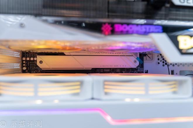 影驰GTX970：性能再升级，散热更强大  第7张