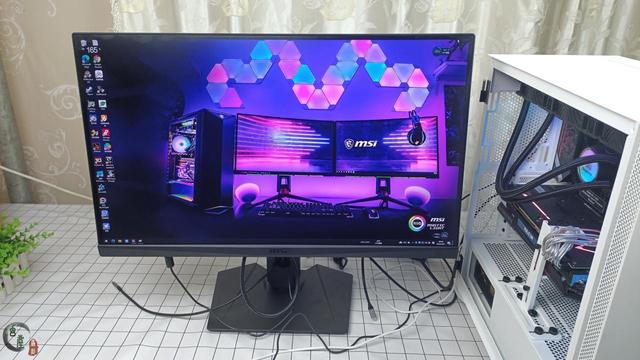 老式液晶屏搭配GTX 960显卡：接口对接攻略大揭秘  第1张