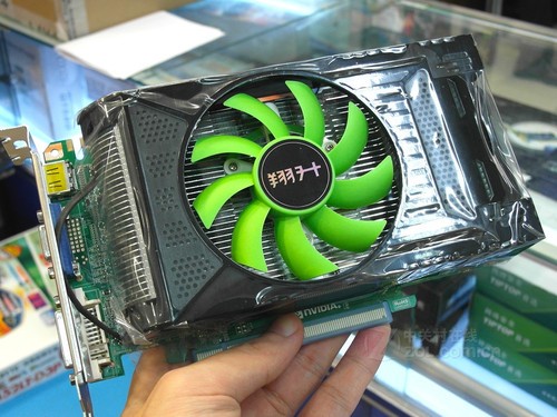 影驰GeForce GTX 550 Ti黑将：高性能显卡震撼揭秘  第2张