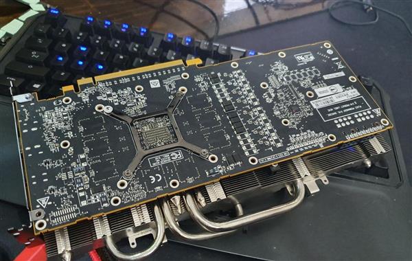 显卡界的利器！公版GTX560Ti，游戏体验如丝般顺滑  第4张