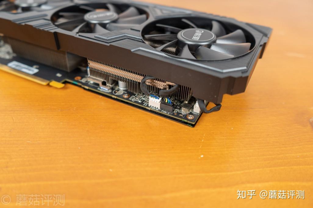 索泰GTX 970毁灭者用户必看！风扇为何不转？解决方法揭秘  第5张