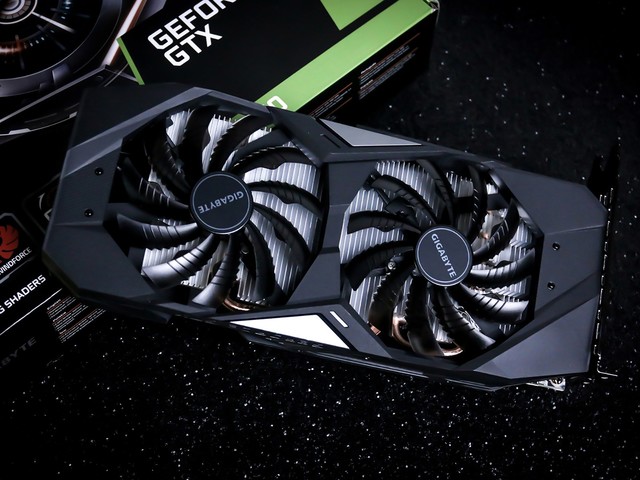 GTX 560 Ti：让游戏画面如梦似幻，散热表现极佳  第3张