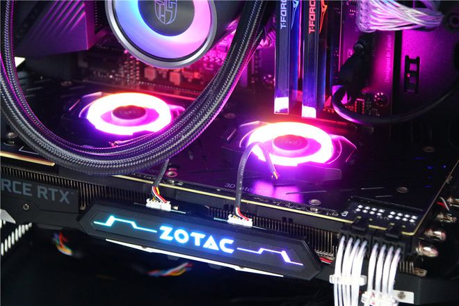 华硕P67 GTX 980主板：专业游戏玩家和设计师的最佳选择  第8张