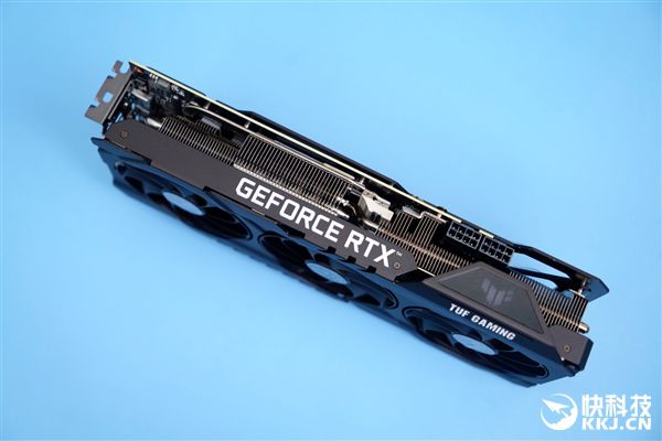 华硕GTX1080TI：游戏界的霸主，性能如何？  第5张