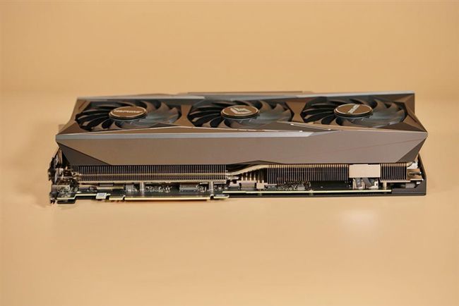 GTX 770显卡：性能超群，价格适中，如何选择最合适的一款？  第6张