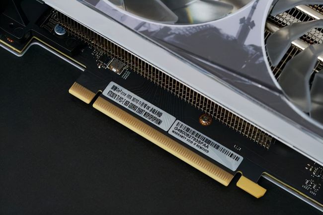 GTX 1060升级8 pin电源接口，性能更强更稳  第2张