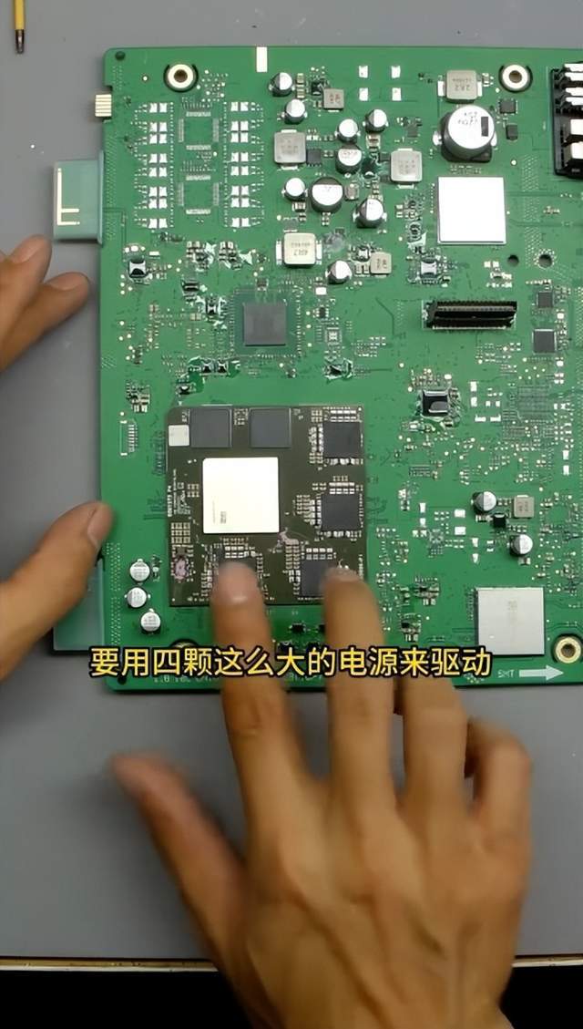 华硕GTX 970显卡：玩游戏如丝般顺畅，工作事半功倍  第2张