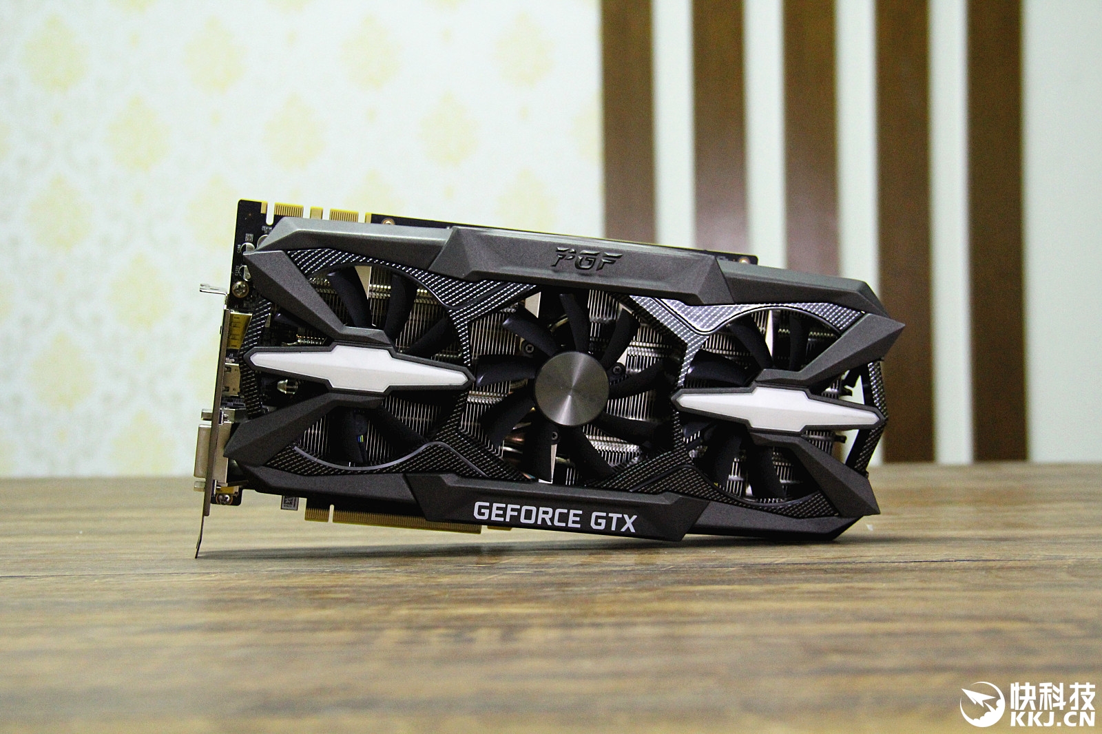 索泰GTX 760至尊：性能狂潮，玩家福音  第7张