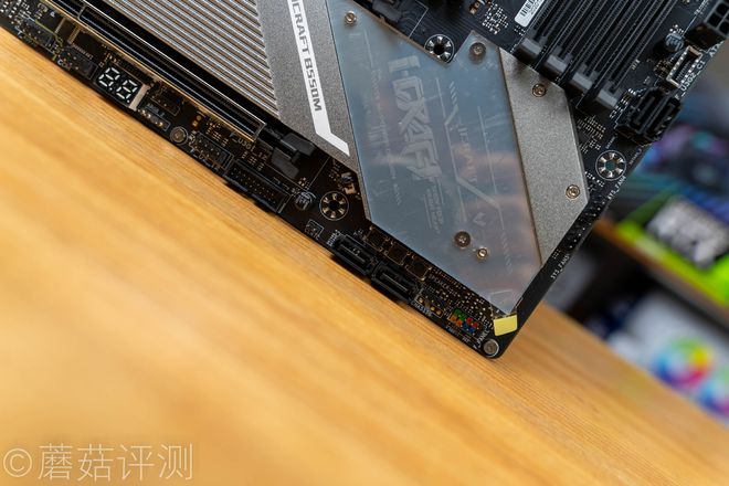 GTX1080Ti SLI配置攻略：双卡加速狂飙，主板选购全指南  第5张