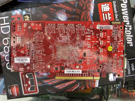 影驰GTX 1060显卡：游戏性能惊艳，音频效果震撼，散热冷静如斯  第2张