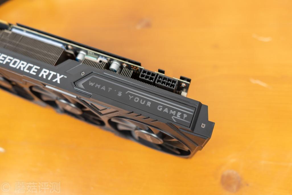 影驰GTX 560大将版：时尚外观，游戏利器，静音散热  第4张