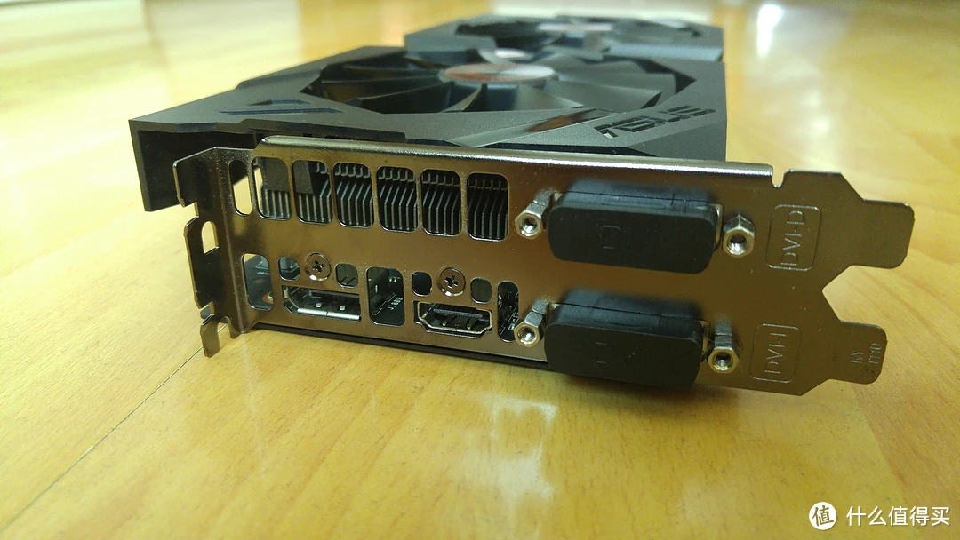 惊艳科技界！华硕GTX980 4G猛禽显卡震撼上市，7大优点一览无遗  第6张